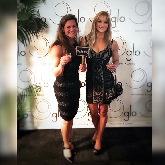 BEBE Bodycon Cocktail Dress - Picture 1 of 5